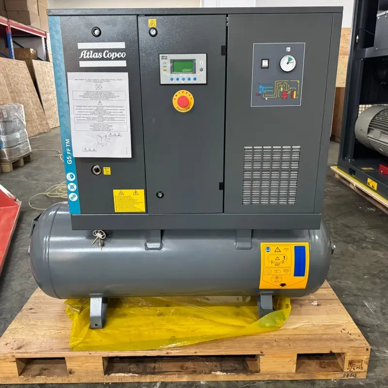 Atlas Copco G5 FF Oljeinsprutad skruvkompressor 5,5 kW 7,5 hk integrerad torktumlare äkta